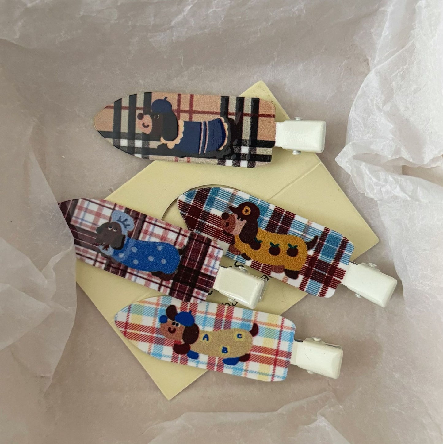 棕色金屬小狗卡通髮夾－商品主圖｜https://igowo.tw/