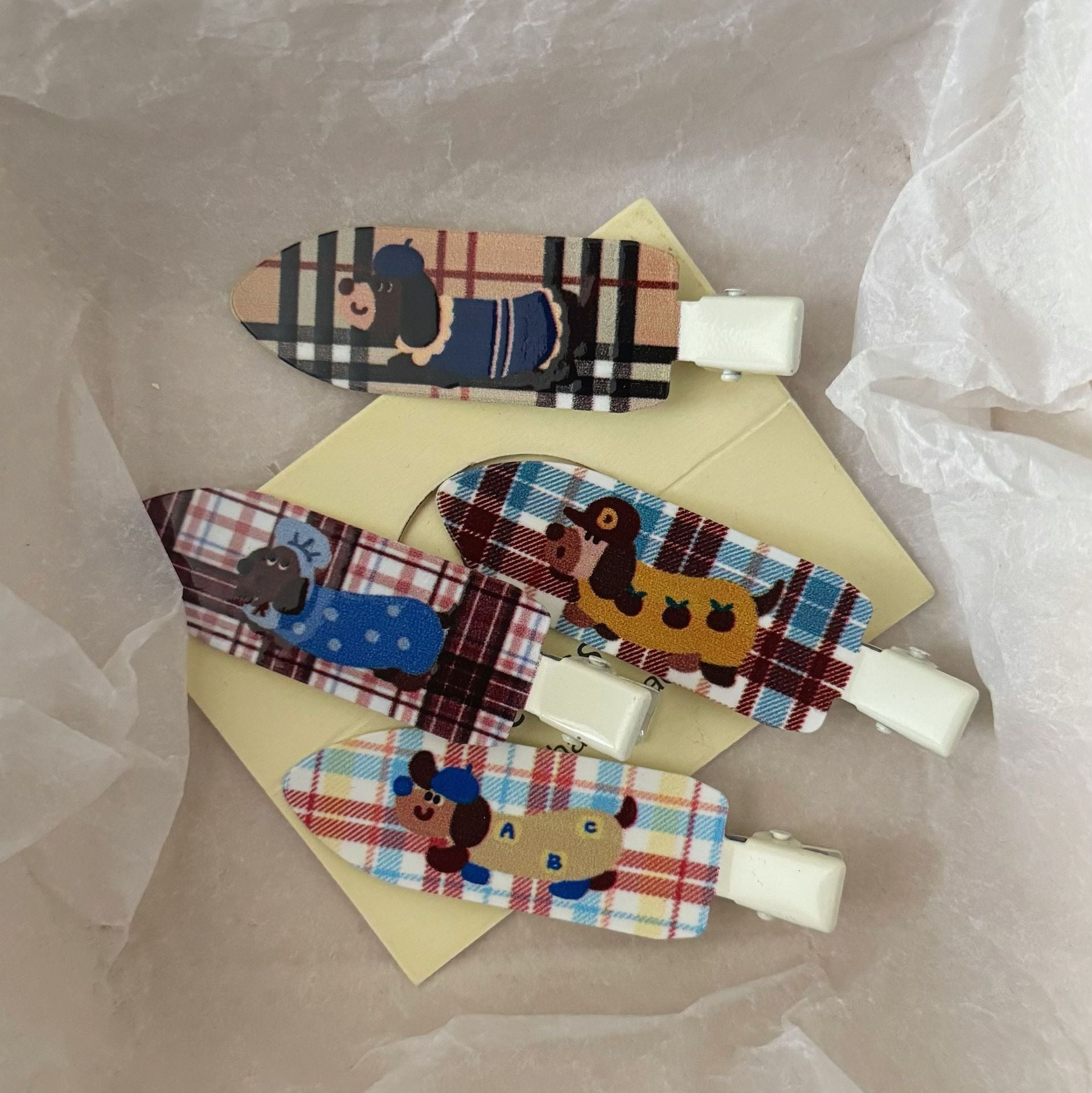 棕色金屬小狗卡通髮夾－商品主圖｜https://igowo.tw/