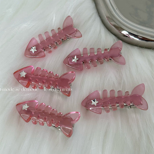 粉色魚尾髮夾－商品主圖｜https://igowo.tw/