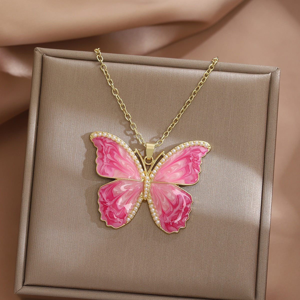 珍珠蝴蝶流蘇項鍊