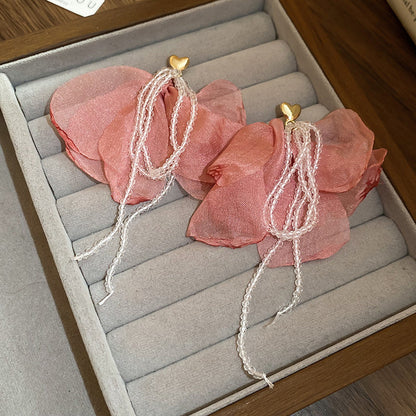 布面銀針花朵流蘇耳釘－細節特寫8｜https://igowo.tw/