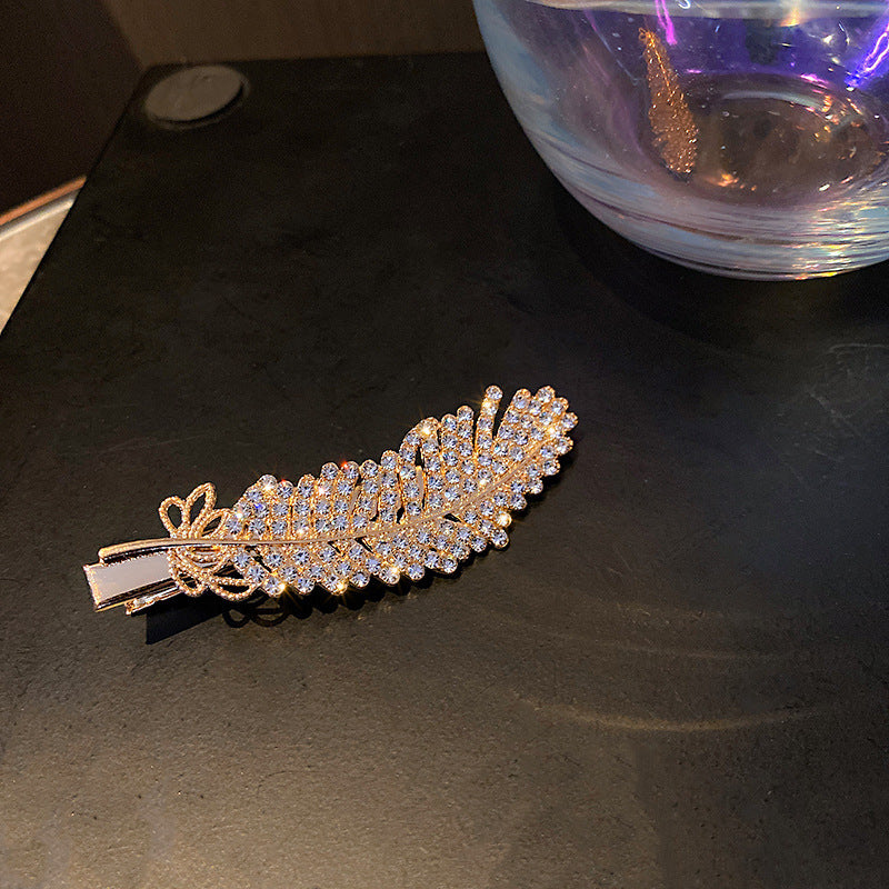 閃閃發光！y2k星星蝴蝶結發夾小巧精致高級感側邊劉海一字夾批發