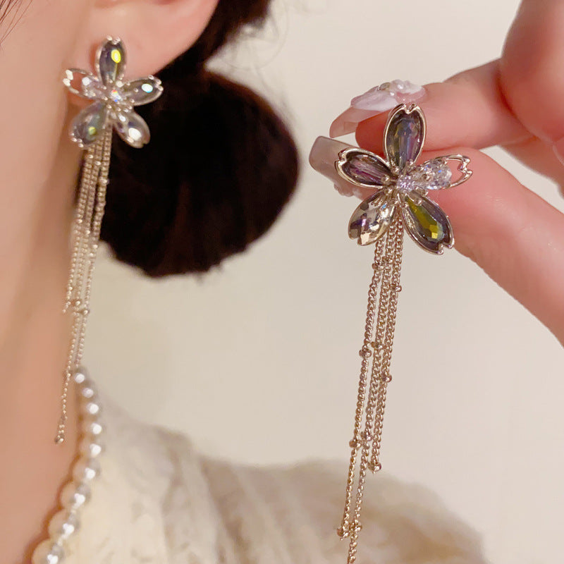 棕色花朵流蘇復古耳墜－商品主圖｜https://igowo.tw/