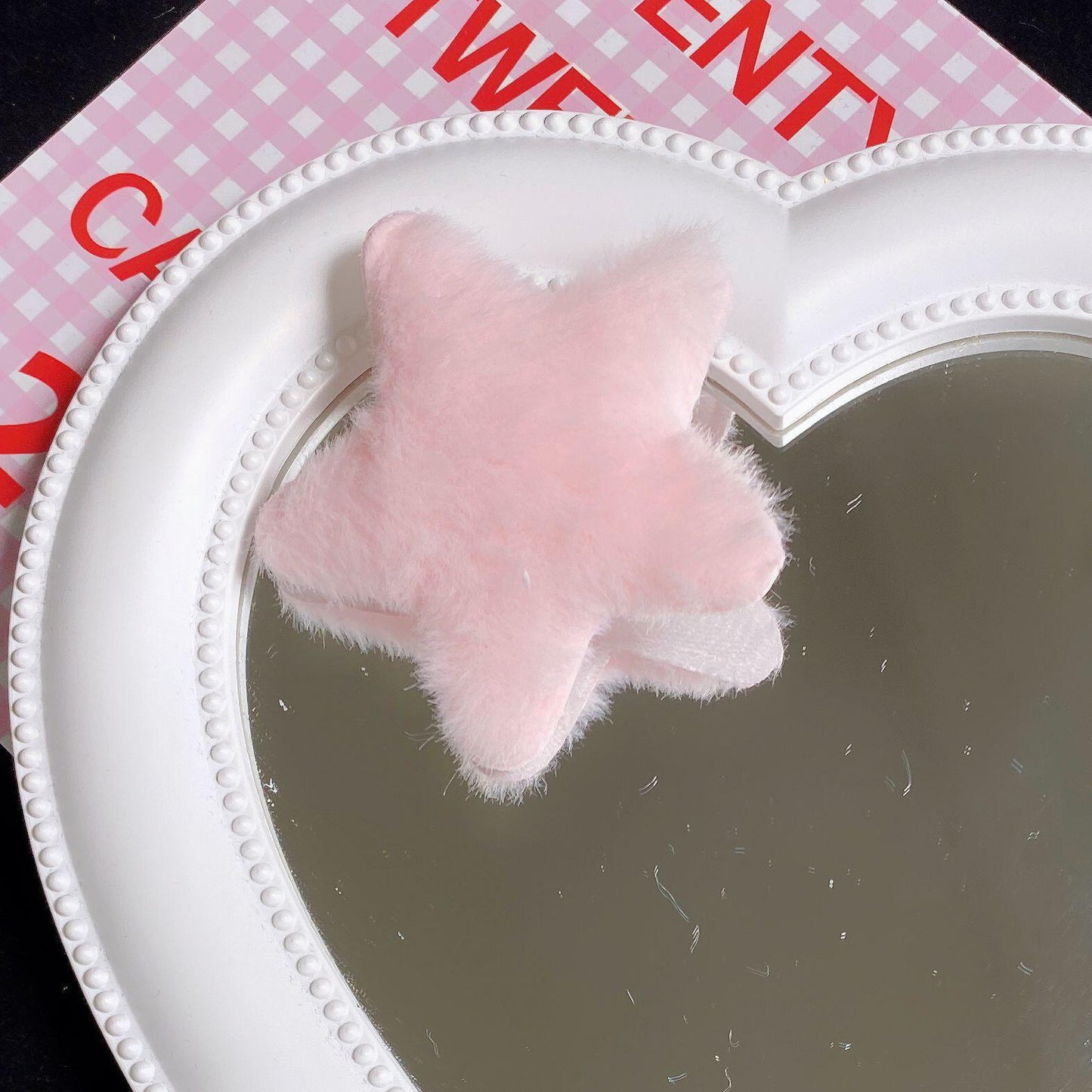 粉色絨面星星髮夾