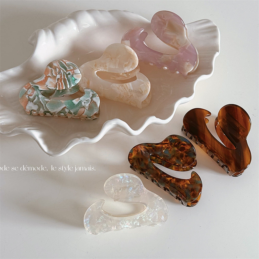 醋酸板材復古鯊魚夾－商品主圖｜https://igowo.tw/