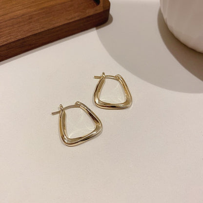 金色金屬簡約耳環－4#銀針-金色款細節4｜https://igowo.tw/