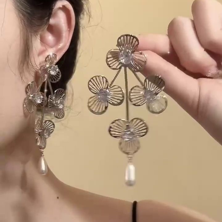 銀針仿真山茶花耳釘法式復古優雅耳環個性時尚百搭耳飾小眾高級感