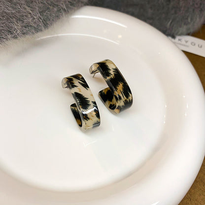 真金電鍍銀針超仙珍珠花朵耳釘時尚氣質耳環輕奢高級感耳飾批發女