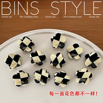 棕色花朵復古鯊魚夾－4#巧克力色款細節｜https://igowo.tw/