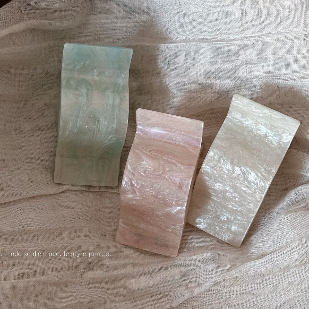 醋酸板材方形鯊魚夾－商品主圖｜https://igowo.tw/