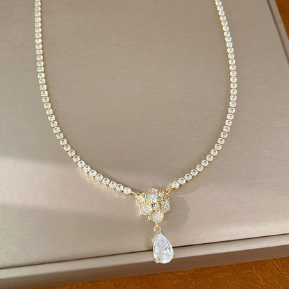 金色鋯石花朵電鍍項鍊