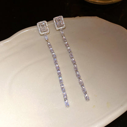 珍珠鋯石耳環