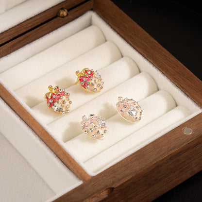 銀針愛心草莓復古飾品－/銀色款實拍｜https://igowo.tw/