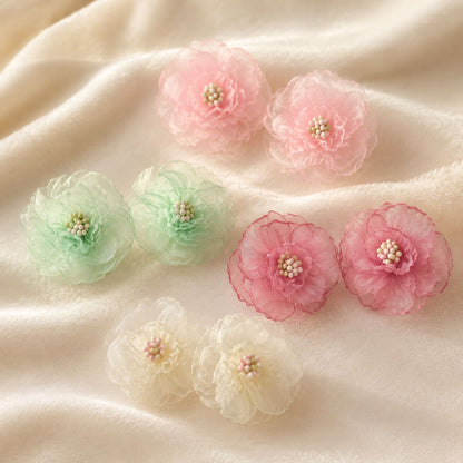 粉色網紗銀針花朵耳釘－商品主圖｜https://igowo.tw/
