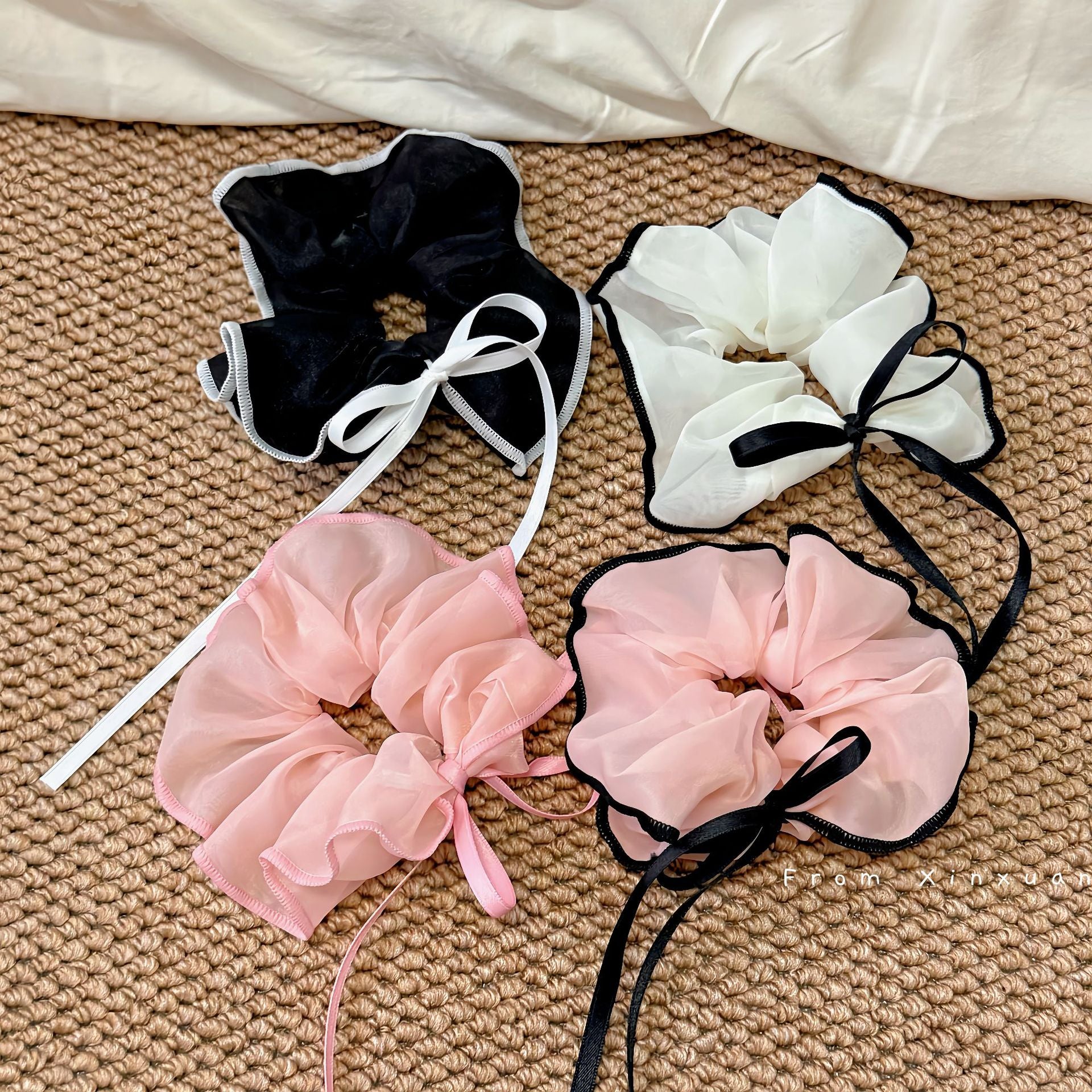 網紗大腸圈簡約髮圈－粉底黑邊款細節｜https://igowo.tw/