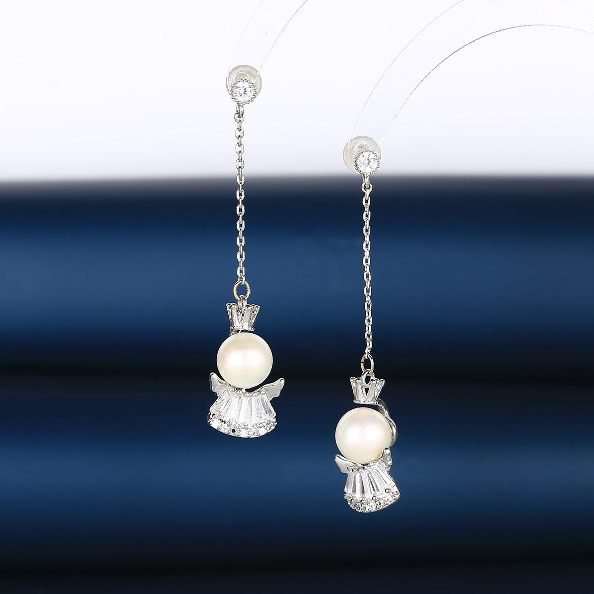 S925鋯石天使流蘇耳環－商品主圖｜https://igowo.tw/
