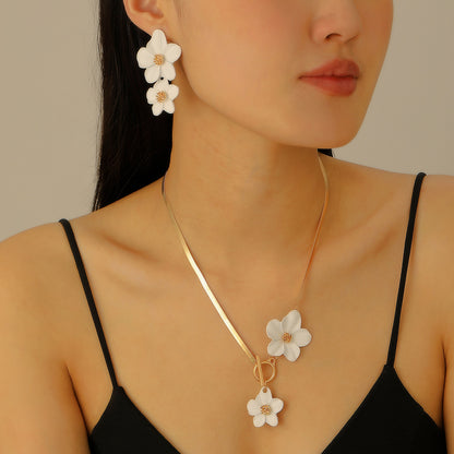 花朵項鍊耳環組－細節特寫17｜https://igowo.tw/