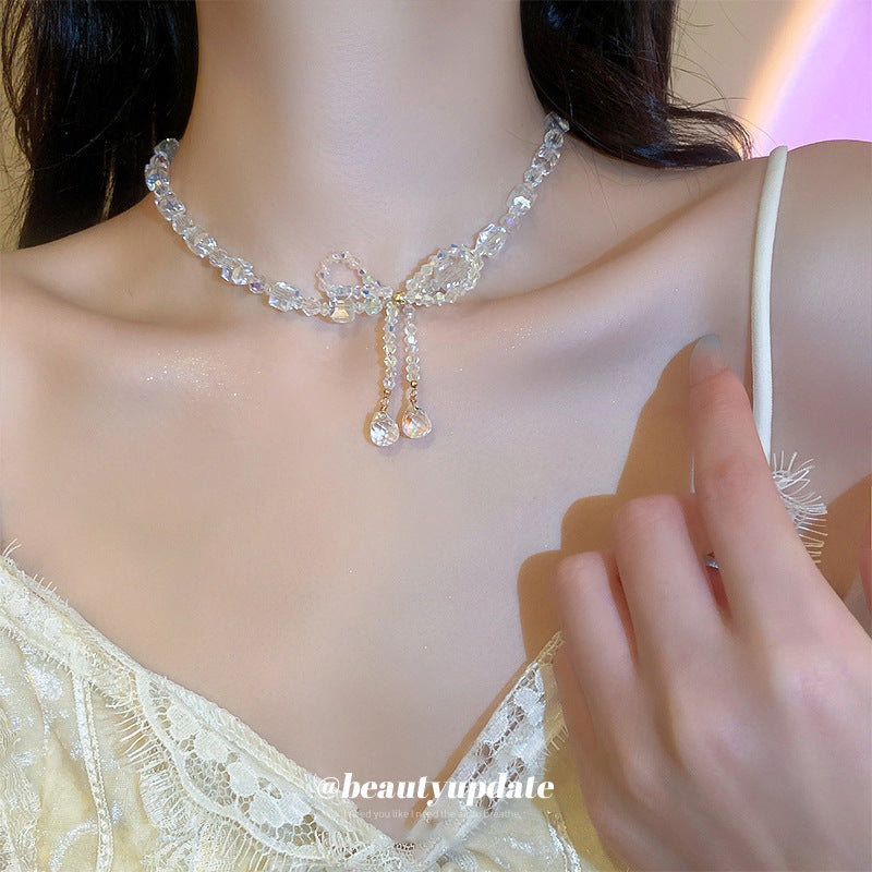 水晶蝴蝶結項鍊－商品主圖｜https://igowo.tw/