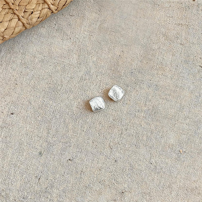 S925圓形簡約耳釘