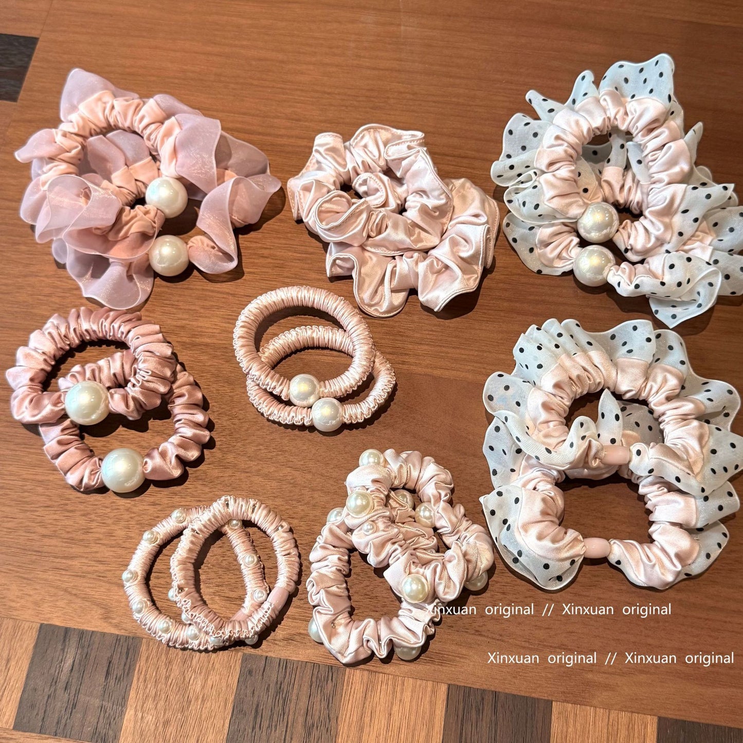 粉色珍珠彈力繩髮圈－單個珍珠粗款實拍｜https://igowo.tw/