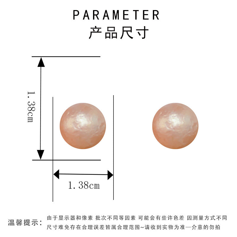 圓形簡約耳釘－細節特寫5｜https://igowo.tw/