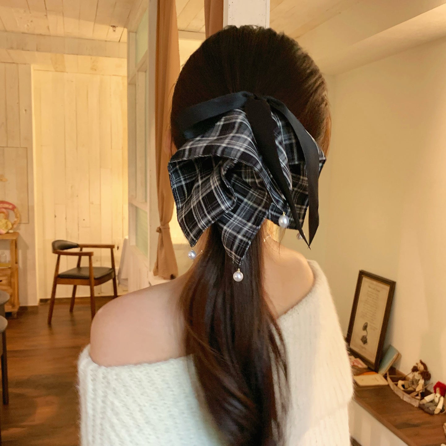 棕色珍珠格紋復古髮夾－商品主圖｜https://igowo.tw/