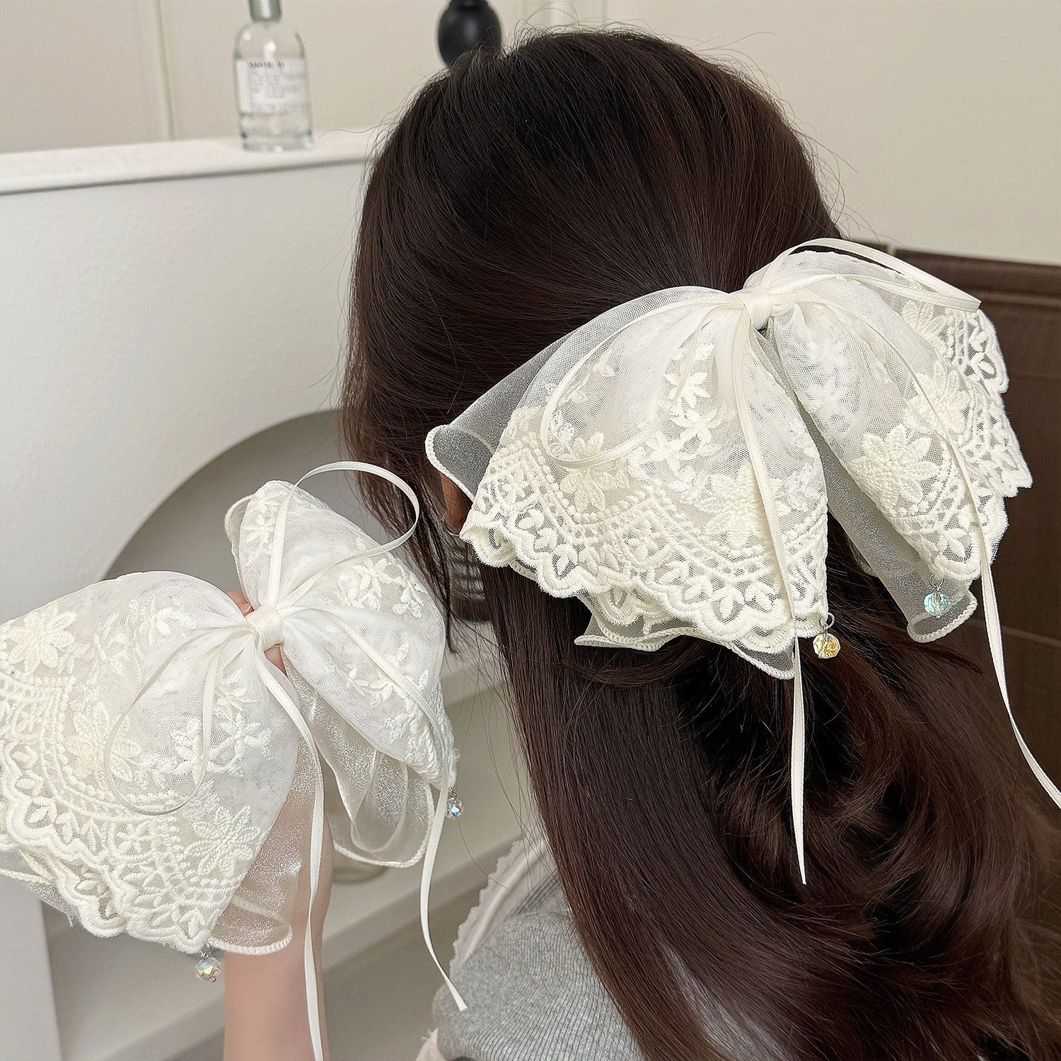 網紗蕾絲蝴蝶結髮夾－商品主圖｜https://igowo.tw/