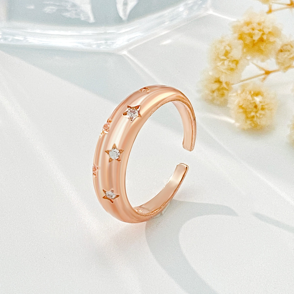 金色鋯石星星復古戒指－商品主圖｜https://igowo.tw/