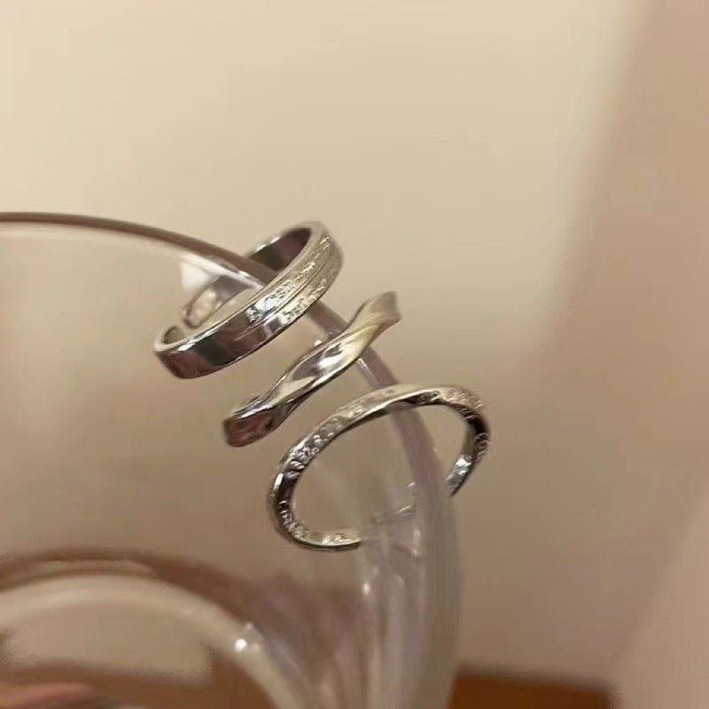 法式復古愛心耳環