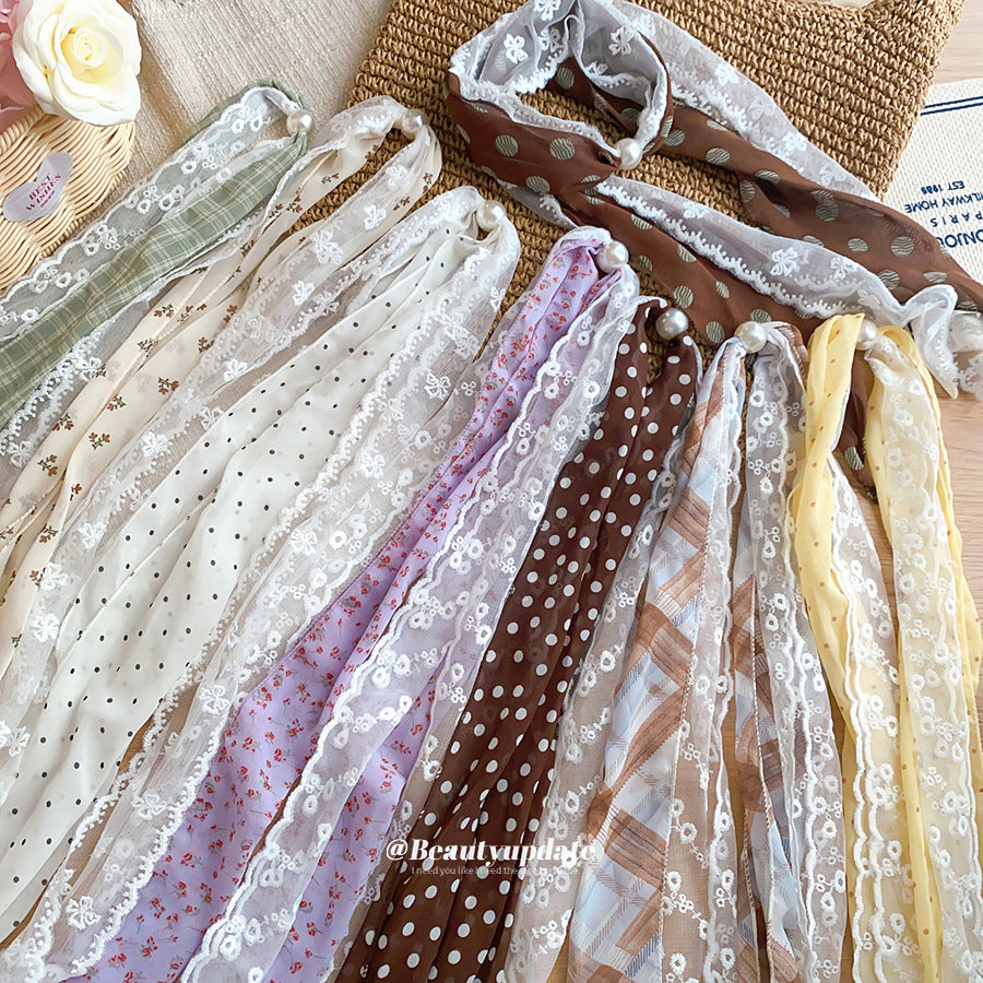 白色串珠飾品－絲巾-咖色-白色-綠色-波點款細節｜https://igowo.tw/