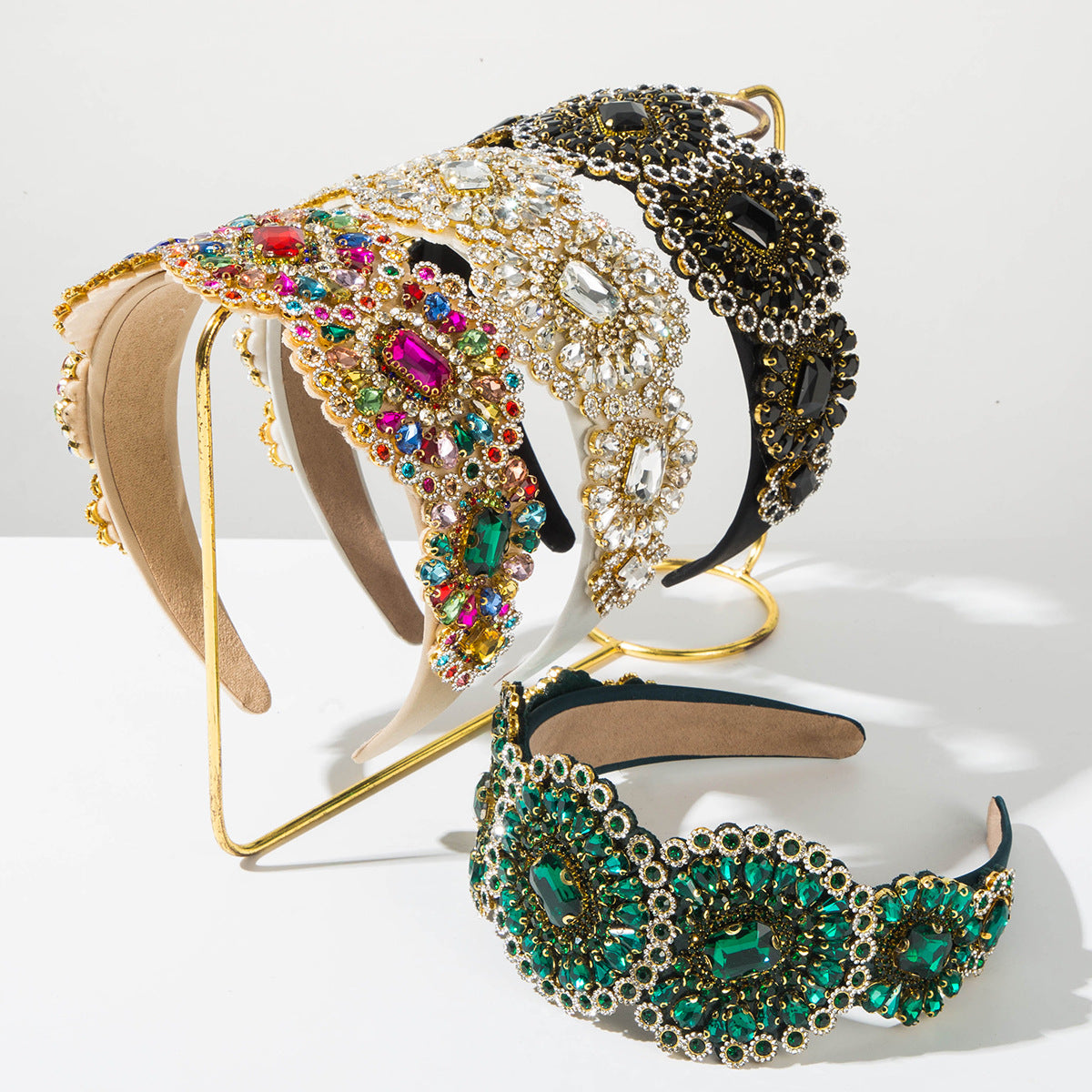 布面古巴鍊鑲鑽髮箍－商品主圖｜https://igowo.tw/