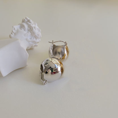 銀針幾何拉絲簡約耳釘－細節特寫66｜https://igowo.tw/