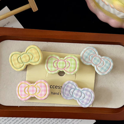 繽紛領結簡約髮夾－商品主圖｜https://igowo.tw/