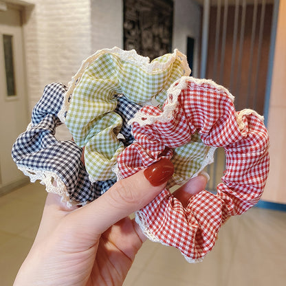 蕾絲大腸圈簡約髮圈－商品主圖｜https://igowo.tw/