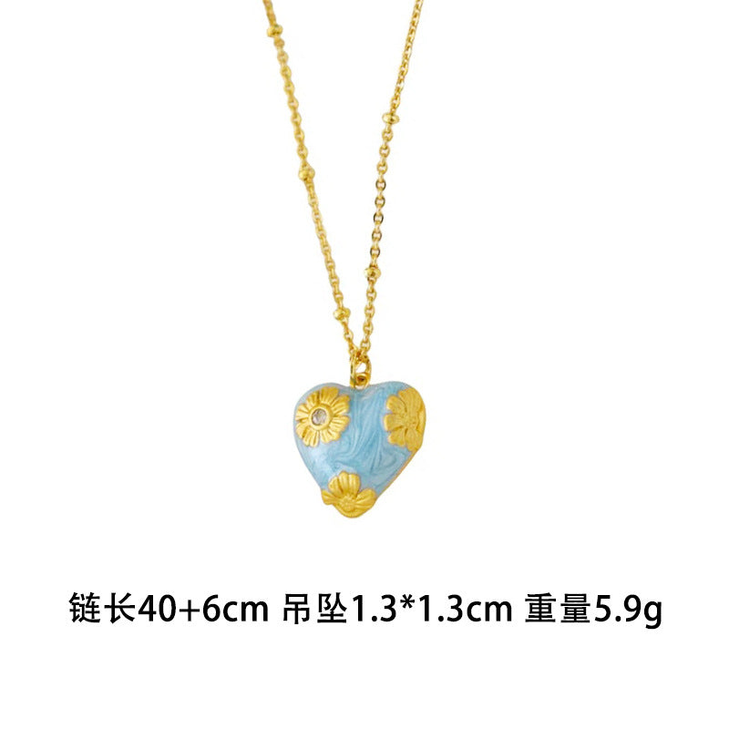 紅色琺瑯愛心復古項鍊－細節特寫2｜https://igowo.tw/