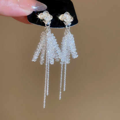 水晶串珠花朵流蘇耳釘－商品主圖｜https://igowo.tw/