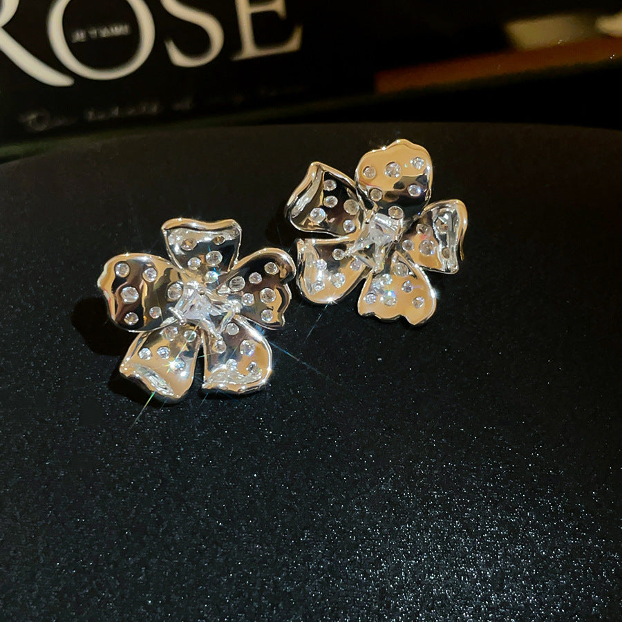 金色鋯石花朵電鍍耳釘