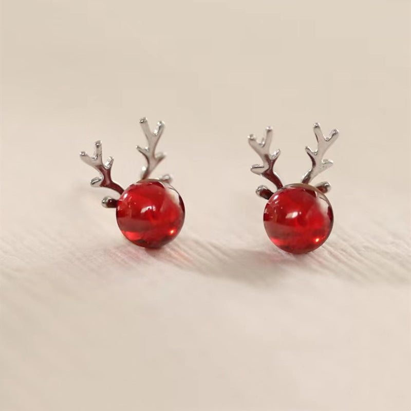 紅色小鹿耳釘－商品主圖｜https://igowo.tw/