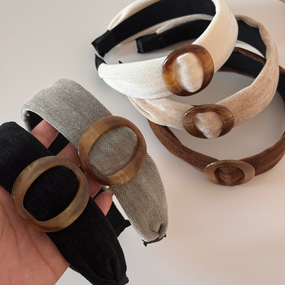 棕色復古髮箍－細節特寫1｜https://igowo.tw/