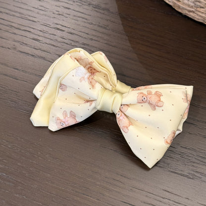 小熊蝴蝶結鯊魚夾－黃色香蕉夾款細節｜https://igowo.tw/