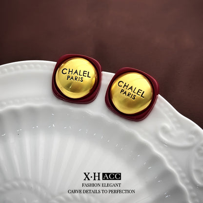 復古紅字母簡約耳釘