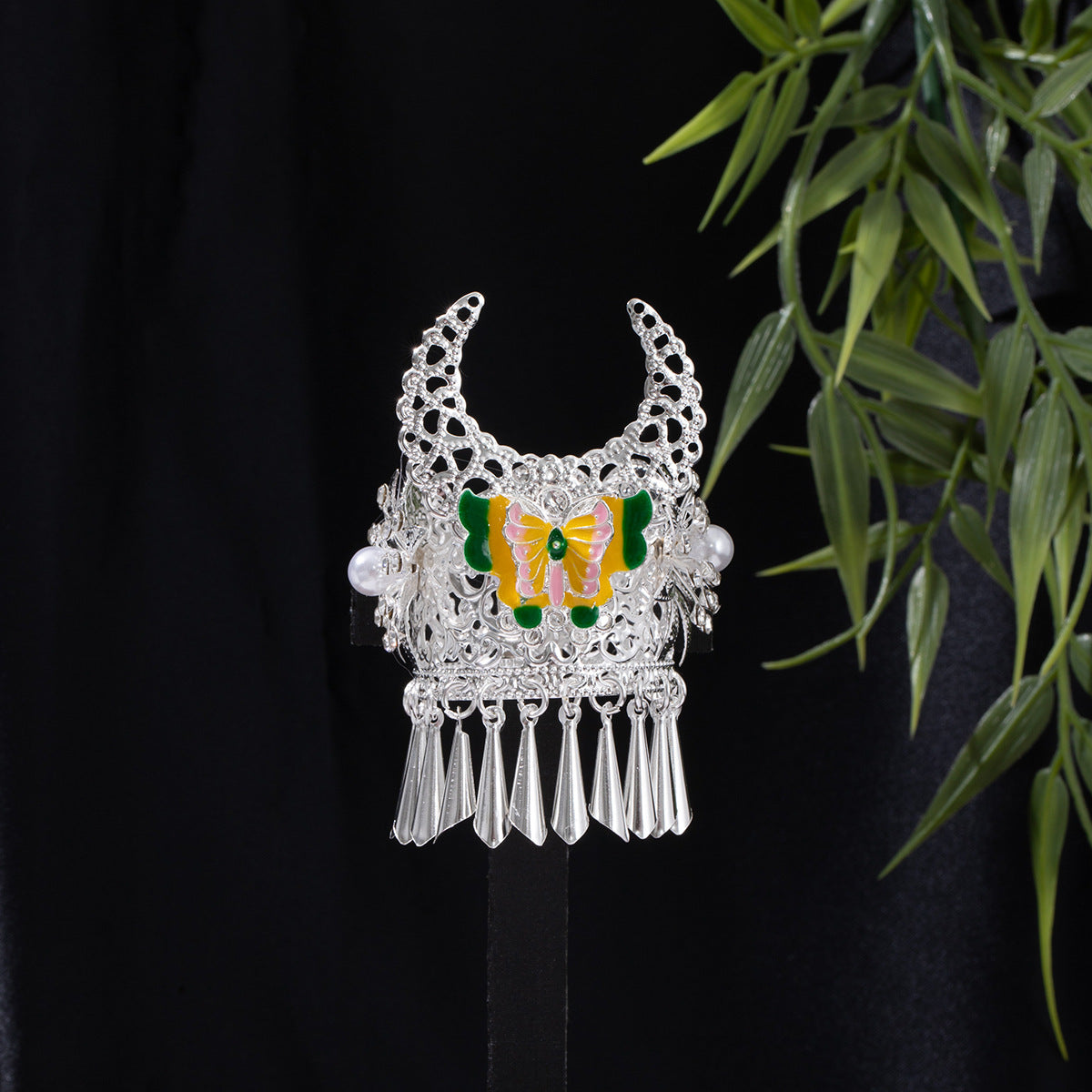 珍珠花朵流蘇鏤空飾品－/花寧，吊墜隨機款細節｜https://igowo.tw/