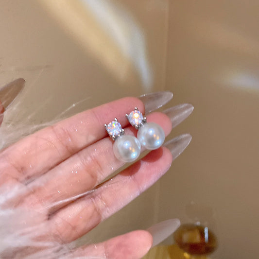 珍珠鋯石微鑲耳環－商品主圖｜https://igowo.tw/