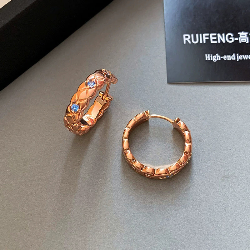 金色玫瑰格紋鑲鑽耳環