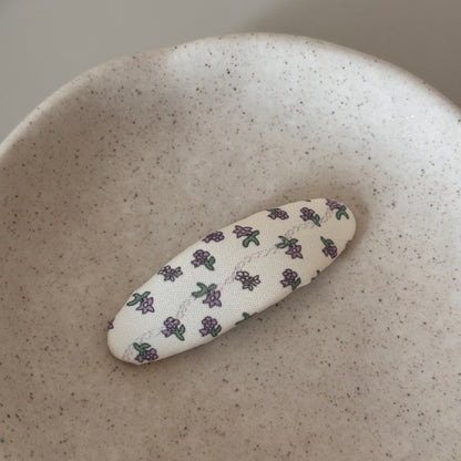 布面格紋碎花簡約髮夾－細節特寫6｜https://igowo.tw/