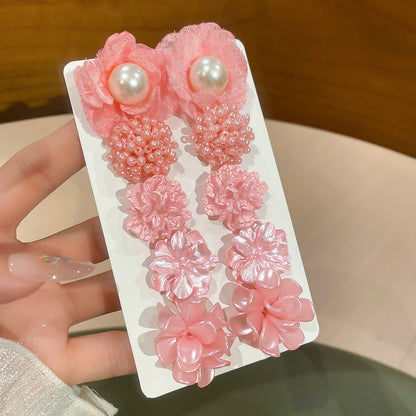 銀針蝴蝶流蘇鑲鑽耳釘－細節特寫43｜https://igowo.tw/