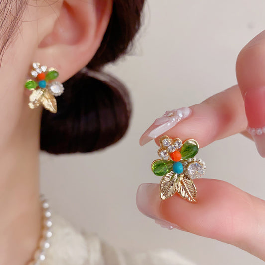 S925水晶樹葉簡約耳釘－商品主圖｜https://igowo.tw/