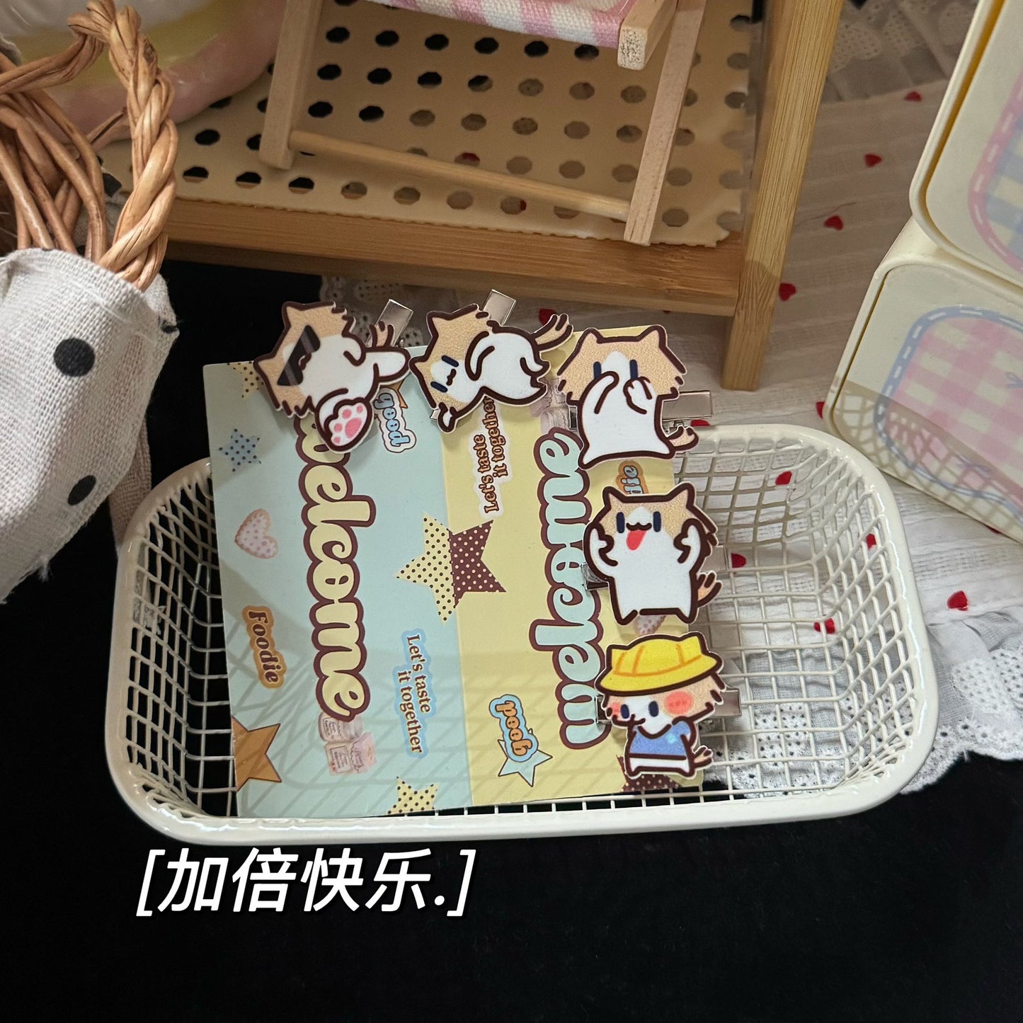 棕色貓咪髮夾－吐舌頭髮夾款細節2｜https://igowo.tw/