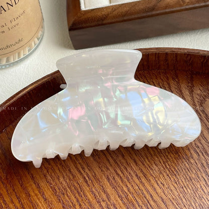 醋酸板材魚尾蝴蝶髮夾－中號長方人魚色款細節｜https://igowo.tw/