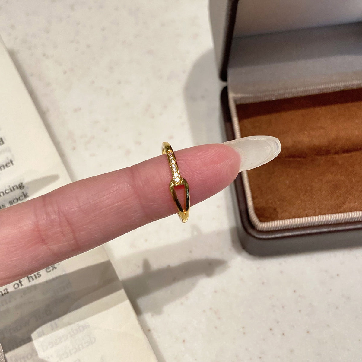 花朵鑲鑽可調式戒指